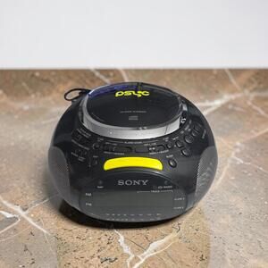 Sony PSYC ICF-CD832 Black CD/CD - R/RW AM/FM Stereo Alarm Clock Radio TESTED